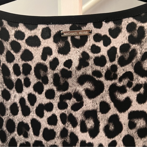 Michael Kors Leopard Print LongSleeved bell sleeve size:XS - Picture 6 of 6